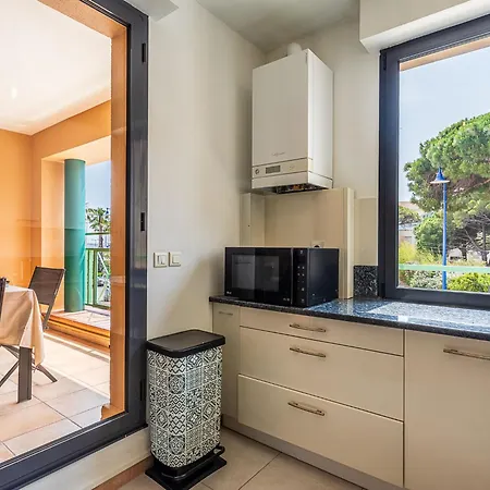 Apartment Les Lantanas By Interhome *