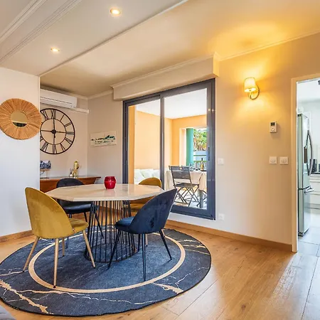 Les Lantanas By Interhome Lägenhet