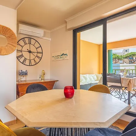 Apartment Les Lantanas By Interhome Hyères