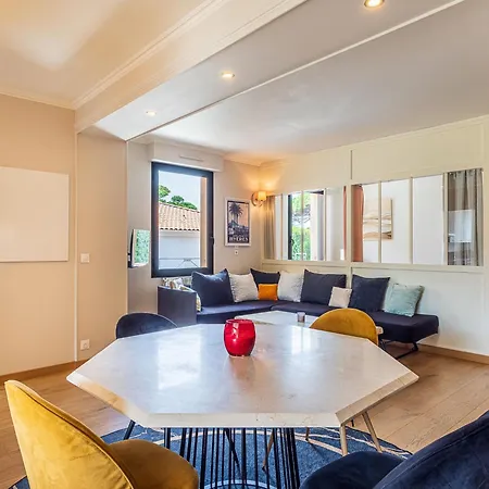 Apartment Les Lantanas By Interhome *