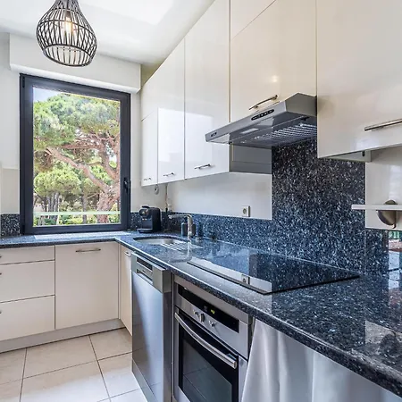 Les Lantanas By Interhome * Hyères