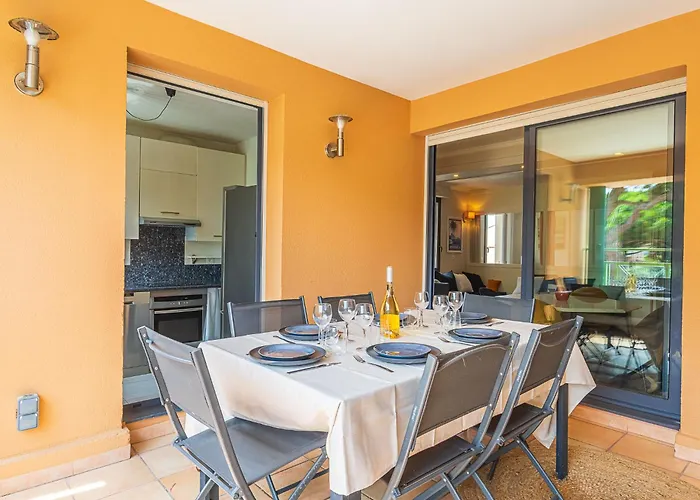 Les Lantanas By Interhome Hyères