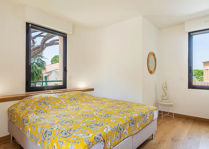 Les Lantanas By Interhome Lejlighed