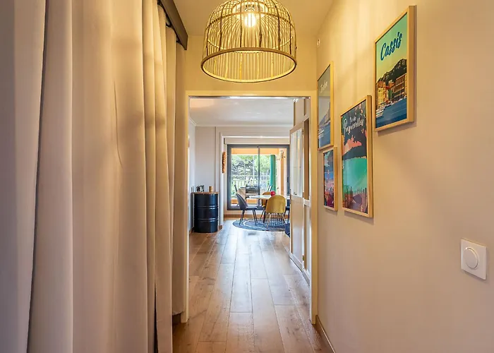 Les Lantanas By Interhome Lejlighed Hyères